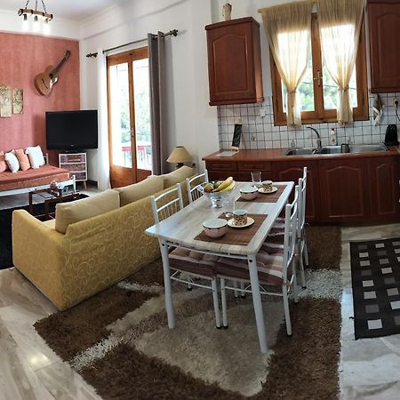 Dimitris & Despoinas Guest House Tripoli Exterior foto